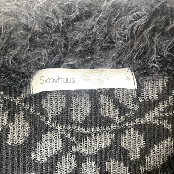 Skovhuus Black Print Wool Blend V Faux Fur Neck Sweater Size M - Picture 4 of 6